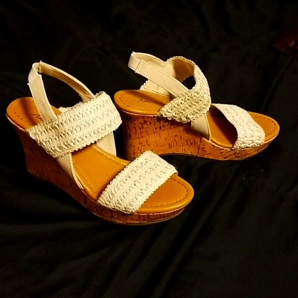 Woman's shoes
